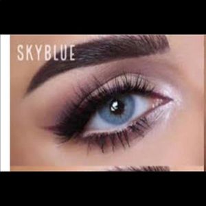 Blue Sky color very bretty high quality E C L